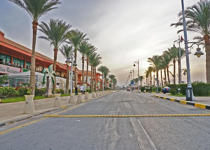 Modern Mountain View On The Touristic Promenade Appartement Hurghada
